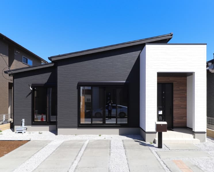 平屋建て 南向き玄関