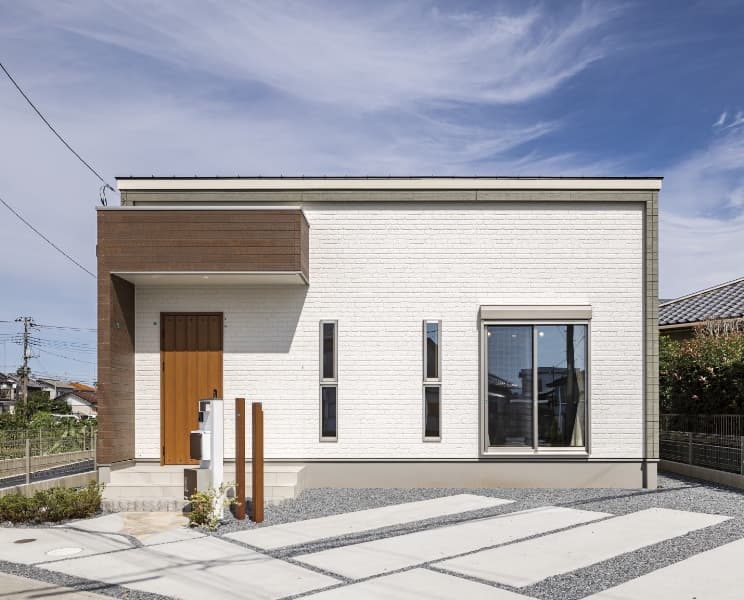 平屋建て南向き玄関