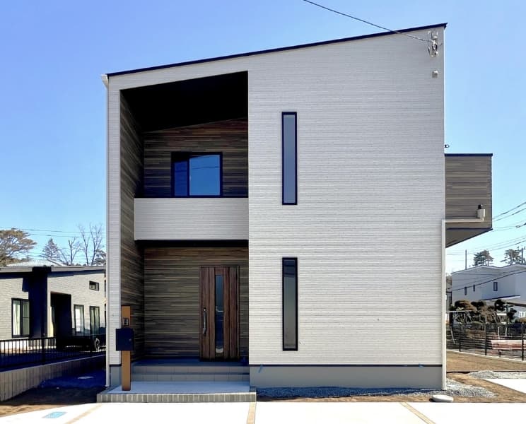 2階建西向き玄関