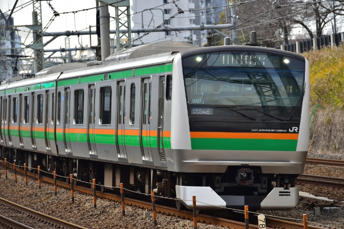 電車が走行する様子