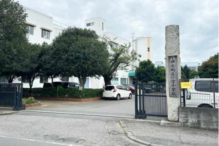 伊奈町立伊奈中学校